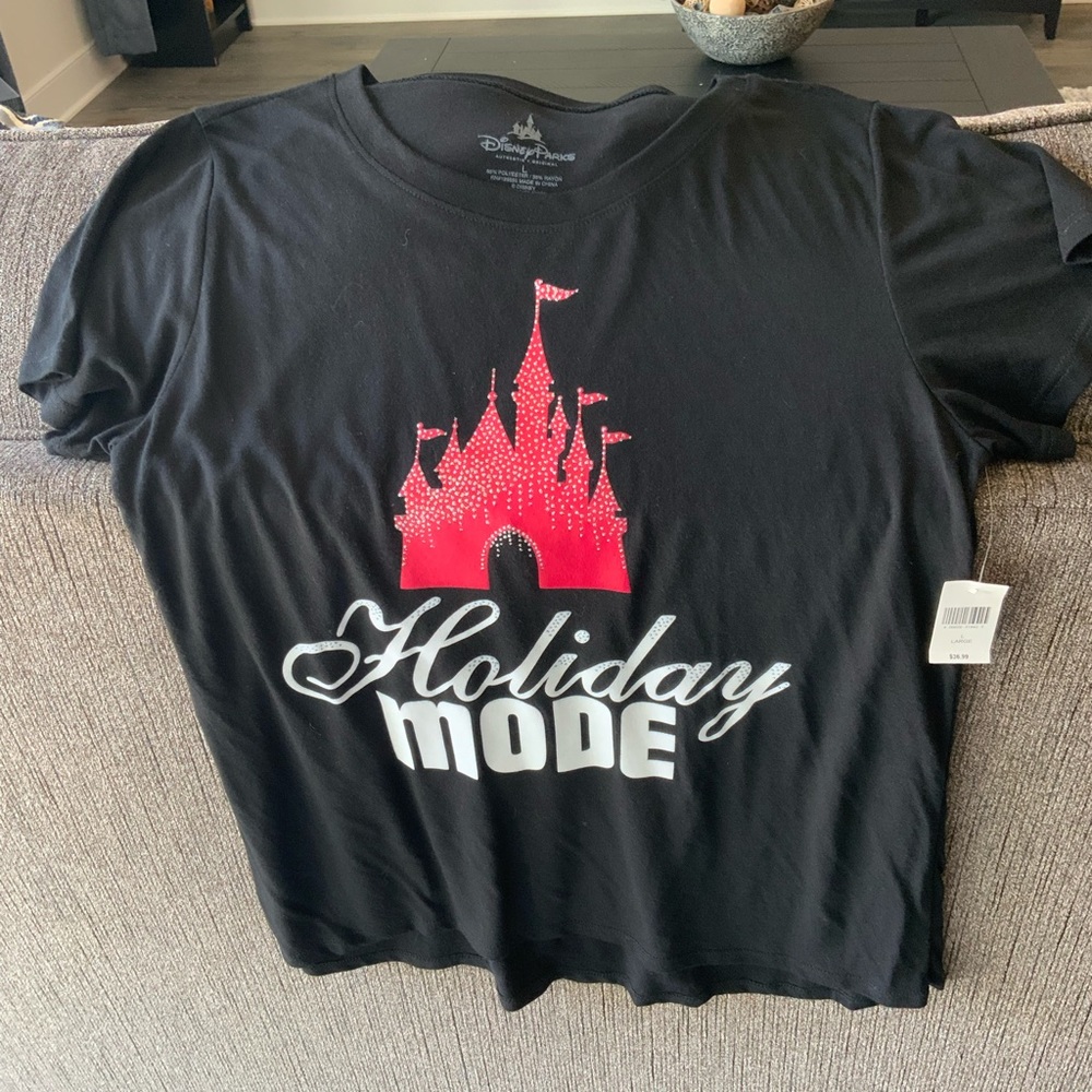 Disney Parks NWT Holiday Mode T Shirt Size L